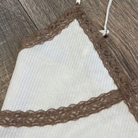 Aeropostale spaghetti strap tank - Picture 2 of 3